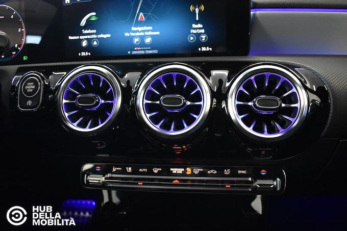 MERCEDES-BENZ CLA 200 d Automatic Shooting Brake Premium